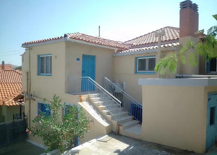 Despinas Small House